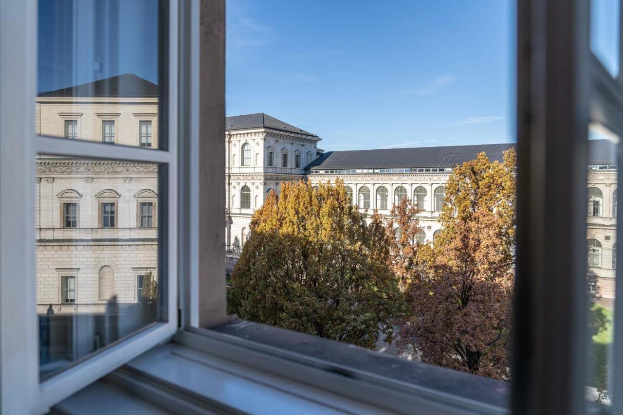 Hotel-Pension Am Siegestor ميونيخ المظهر الخارجي الصورة
